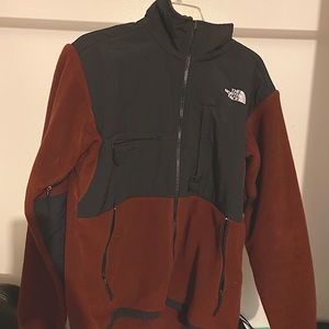 North Face - Burnt Orange